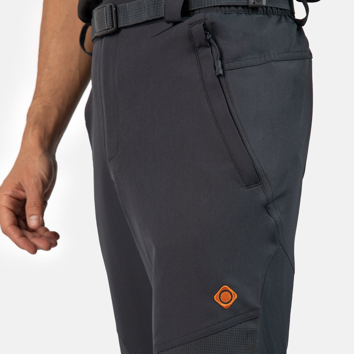 PANTALON DE MONTAÑA ALETCH M