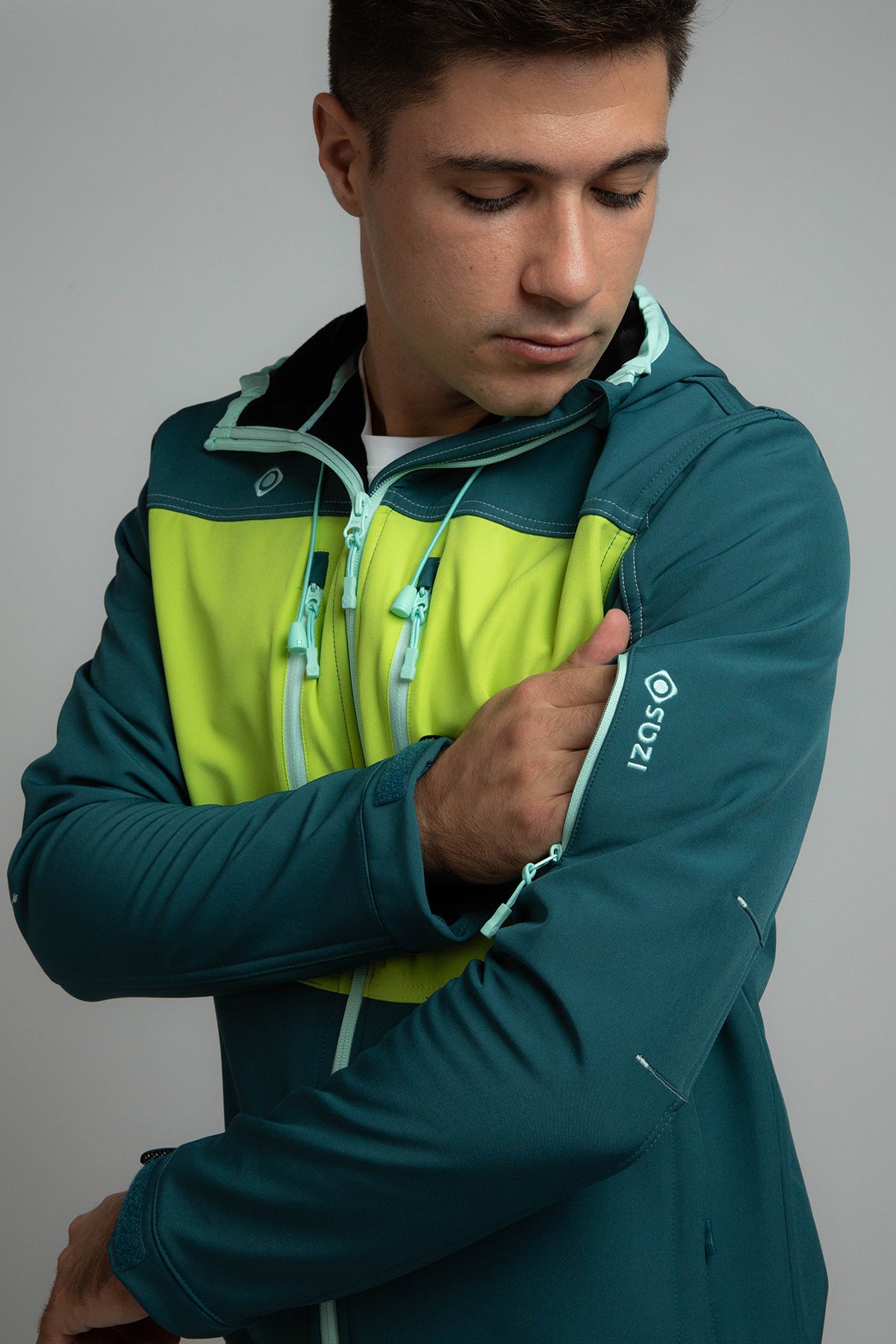 CHAQUETA DE SOFTSHELL KONKA