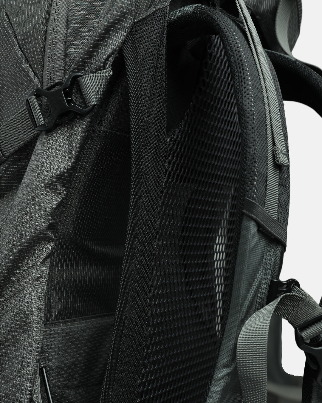 MOCHILA TREKKING LAUREL 40L