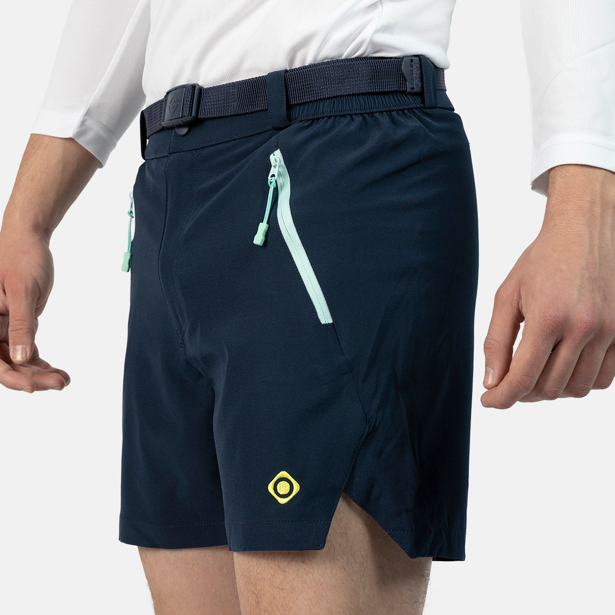 PANTALON CORTO DE MONTAÑA RILLO M