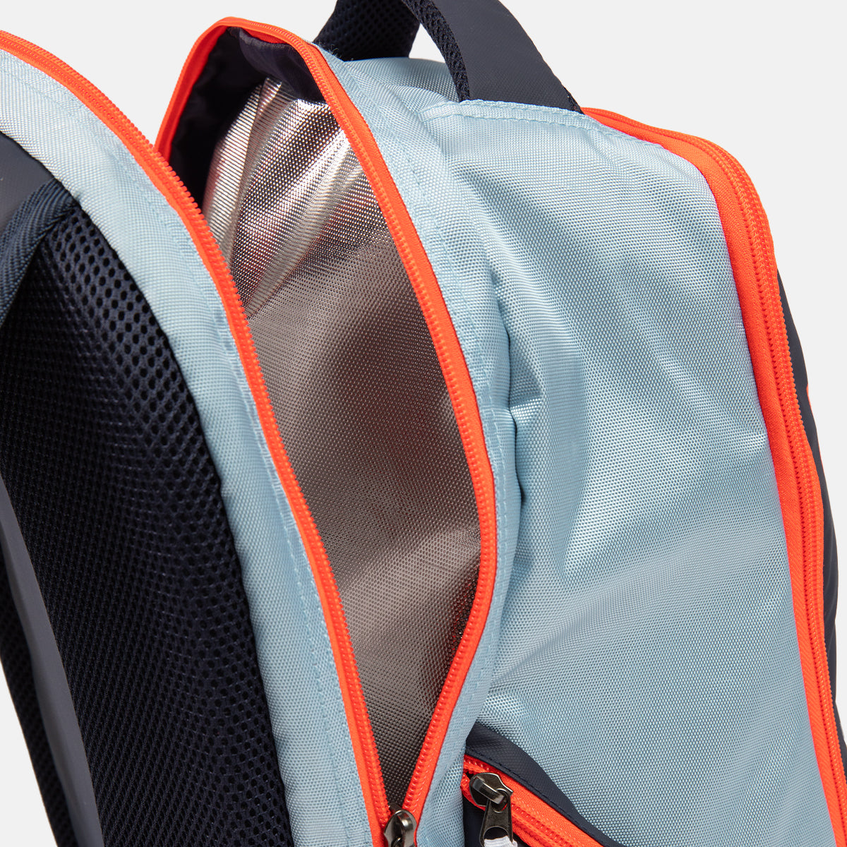 MOCHILA PALETERO INOUT – Izas Outdoor